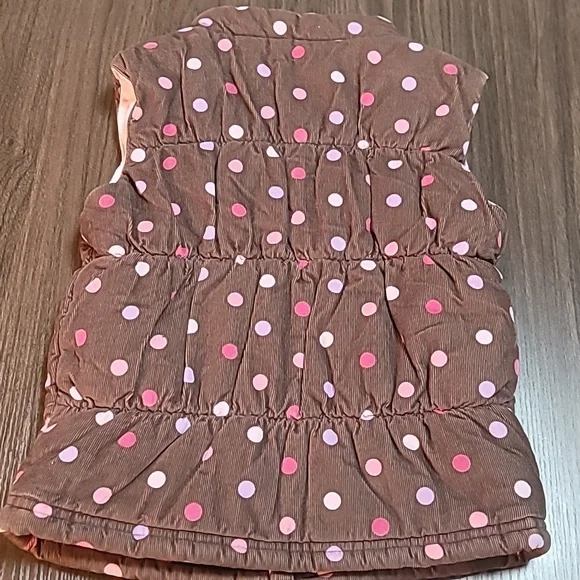 Charming Carter's Children's Puffer Vest - Brown with Playful Polka Dots Size 6X - Picture 4 of 8